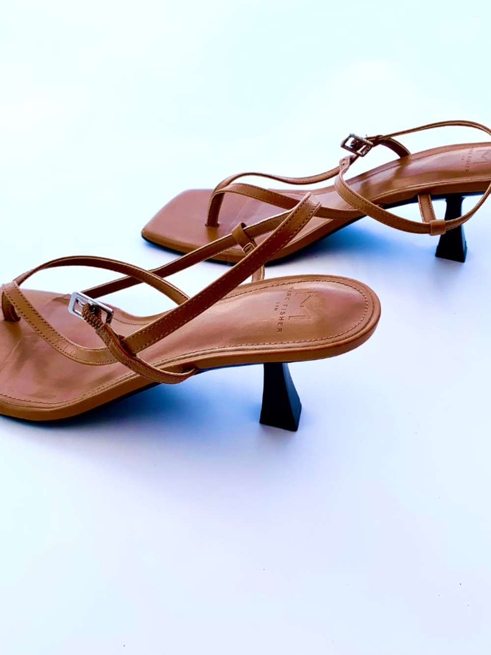 Sandal - Picture 2 of 6